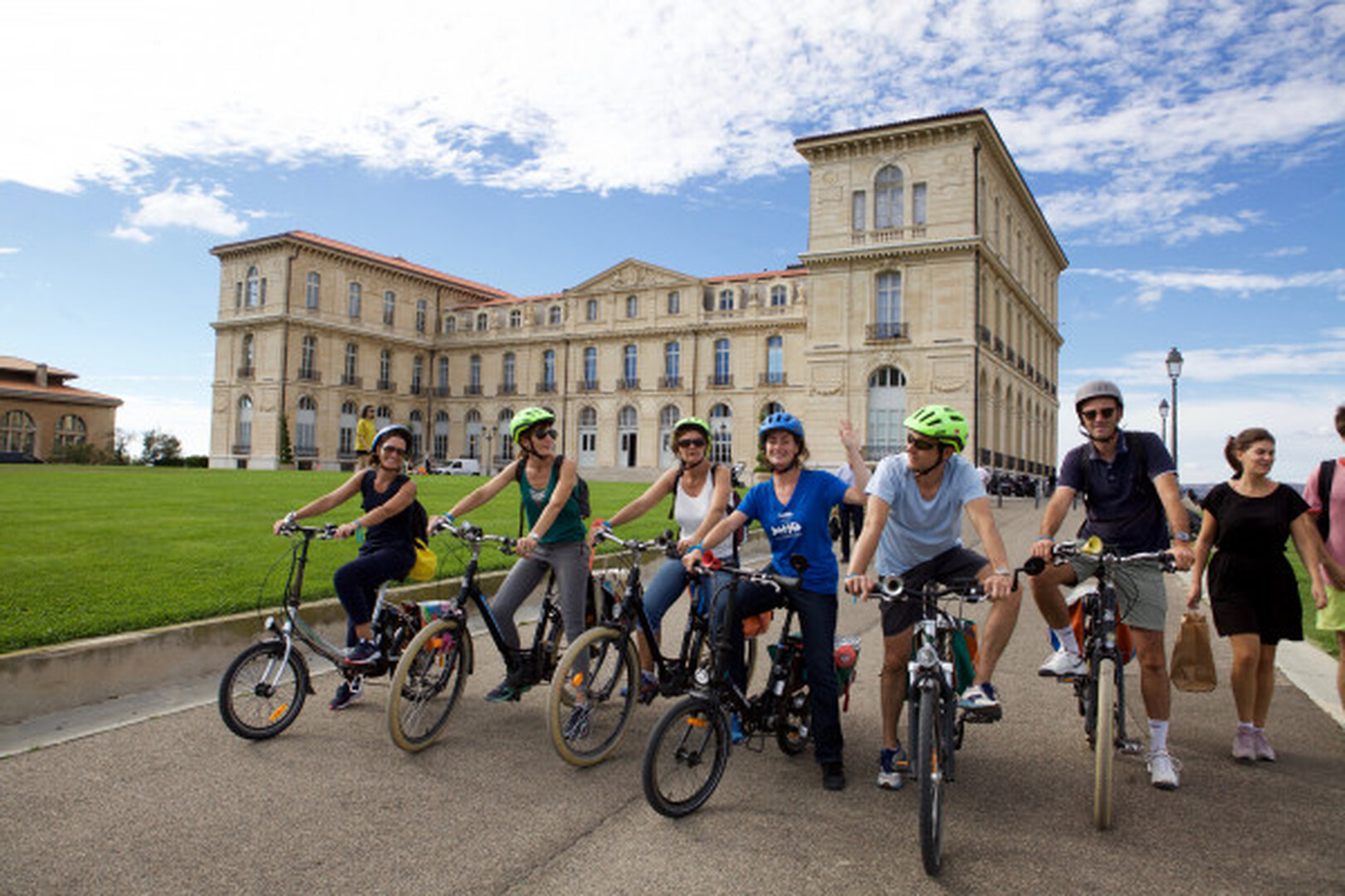Marseille to Calanques EBike day tour
