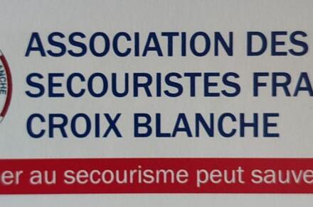 Secouristes Français Croix Blanche / Sauveteur Junior