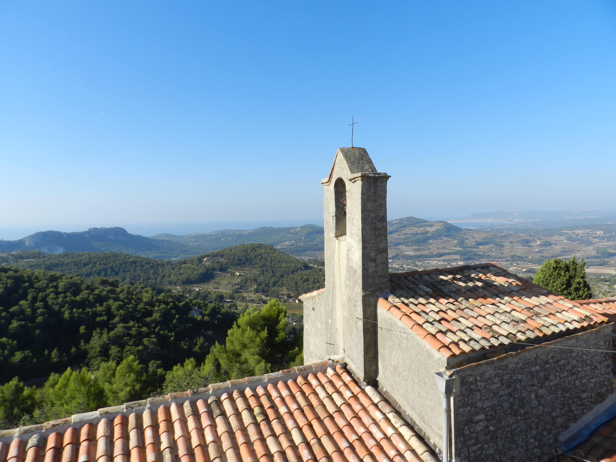 Vue panoramique depuis le Beausset vieux